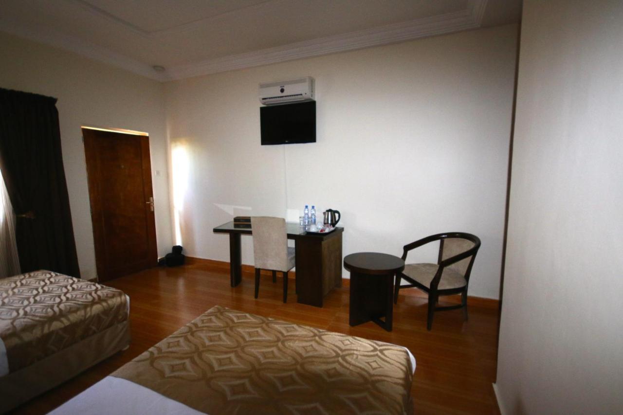 The Big 5 Hotel, Lodge & Camp Lubumbashi Exterior foto